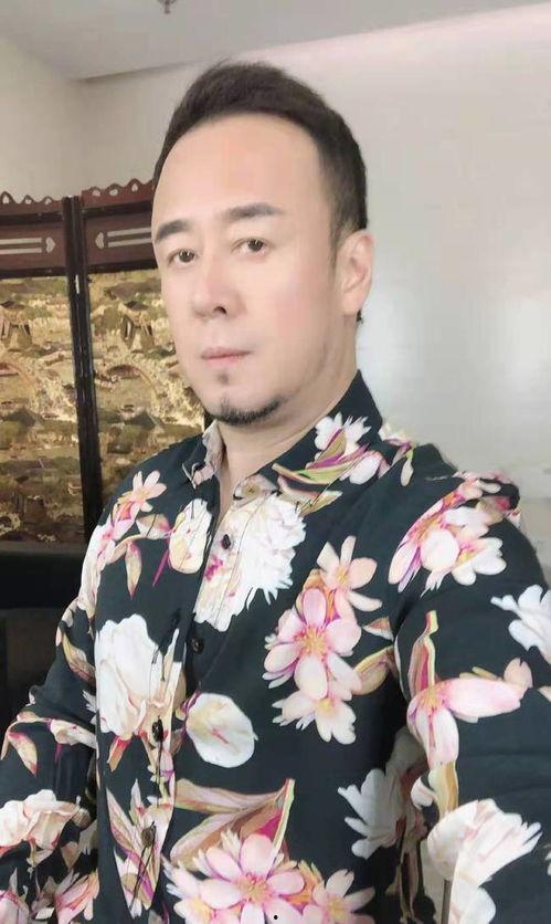 娱乐吃瓜女星休息,揭秘休息时刻的吃瓜女王